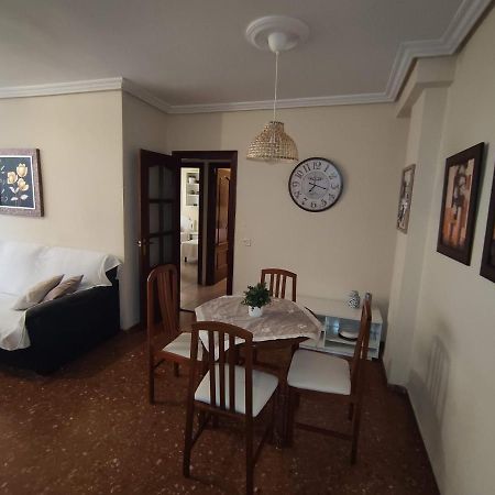 Apartament Amplio Piso Junto A Playa Victoria Kadyks Zewnętrze zdjęcie