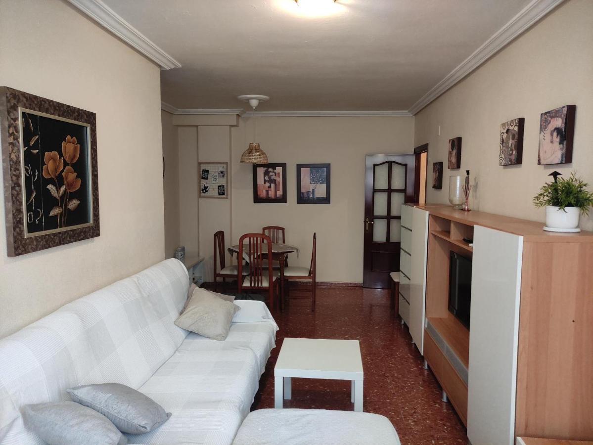 Apartament Amplio Piso Junto A Playa Victoria Kadyks Zewnętrze zdjęcie